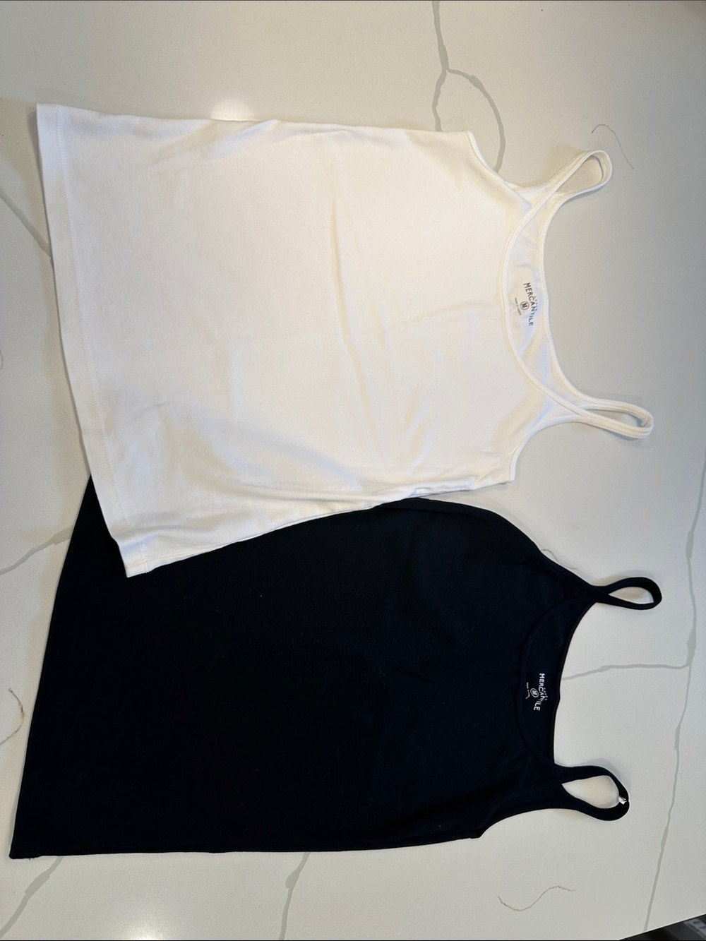 NWOT Bundle J Crew two perfect fit tank tops black white women’s size medium 🤍🖤